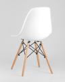 Eames D80 черный, 2 стула Eames DSW белые